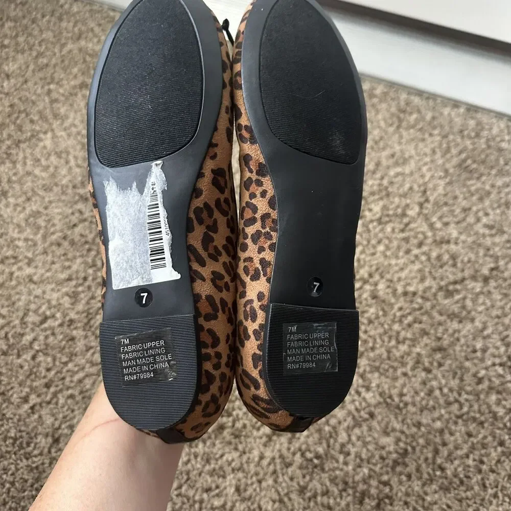 Chico’s Leopard Print Slip On Ballet Flat Shoes Size 7